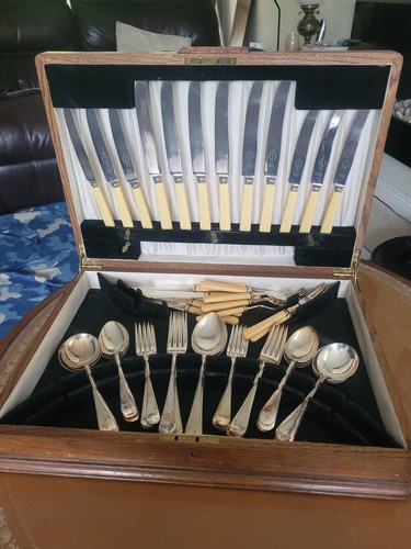 Vintage 44pc stainless steel - 44pc,